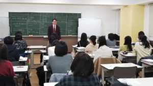 視能訓練士学科１年制　特別講義を行いました！