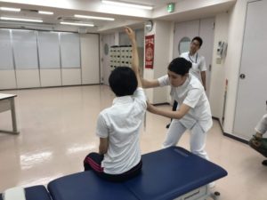 理学療法士学科　実習前実技試験を実施しました！