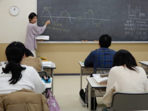 言語聴覚士学科　国家試験対策の助っ人登場！