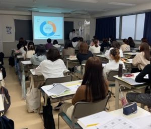 視能訓練士学科３年制　キャリア教育