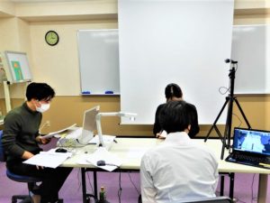 言語聴覚士学科 １年生 『授業紹介～卒業生による検査演習～』