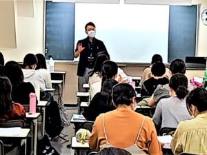 視能訓練士学科３年制　『臨地実習、中間学内指導』