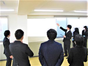 理学療法士学科　　『２０２２卒業研究発表会　一般演題の部開催☆彡』