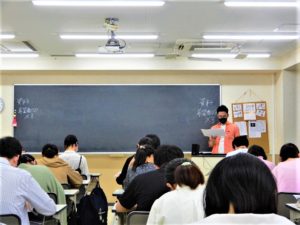 言語聴覚士学科　　『２年生「文献抄読会」を行いました☆』