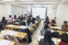 専門学校の入試はいつから始まるの？