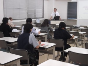 言語聴覚士学科　「2年生保護者説明会」を開催しました