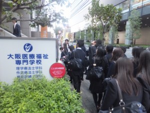 羽衣学園高等学校の2年生が来校！