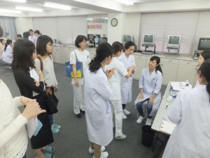 視能訓練士学科1年制　平日授業見学会を行いました！Vol.2