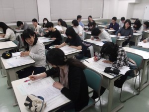 言語聴覚士学科　国家試験の願書作成！！