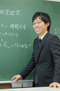 診療情報管理士学科　新任の先生を紹介します！