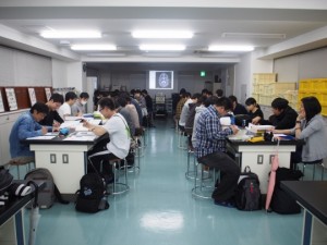 作業療法士学科　夜間部の授業の様子を紹介します！