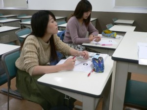 診療情報管理士学科　視能訓練士学科【昼間部１年制】内部進学コースの授業をご紹介！Vol.1