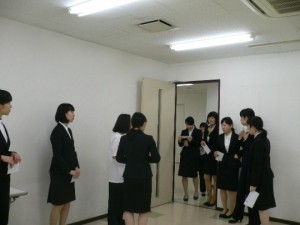 視能訓練士学科１年制　個人写真を撮影しました！