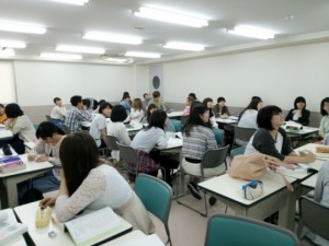 作業療法士学科　昼間部１年生の授業の様子を紹介します！