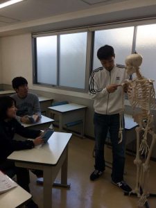 理学療法士学科　自主学習の様子を公開！