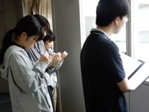 言語聴覚士学科　1年生が「ことばの相談室実習」を見学しました！