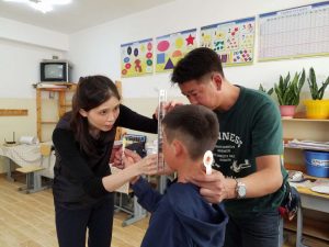視能訓練士学科３年制　モンゴルの子ども達の眼科検診に行ってきました！