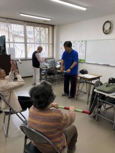 淀川区新北野地区　認知症予防体操指導！